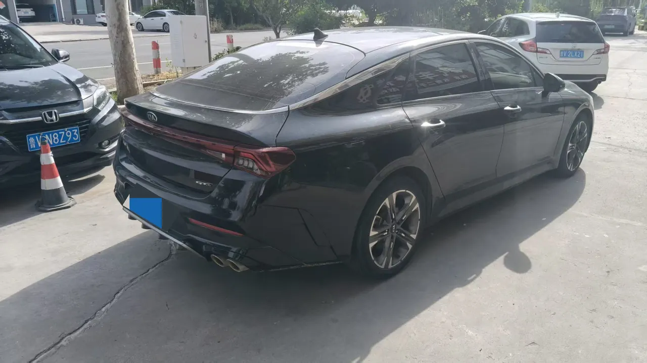 Kia 2020 K5 Keku 2.0T 380T GT-Line Distinguished Technology Edition Automatic Gear 4