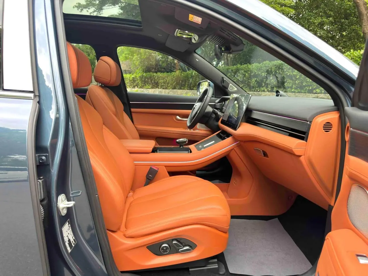 AITO 2024 AITO M7 Smart Drive Rear Drive Pro Edition 6-seat Automatic Gear 12