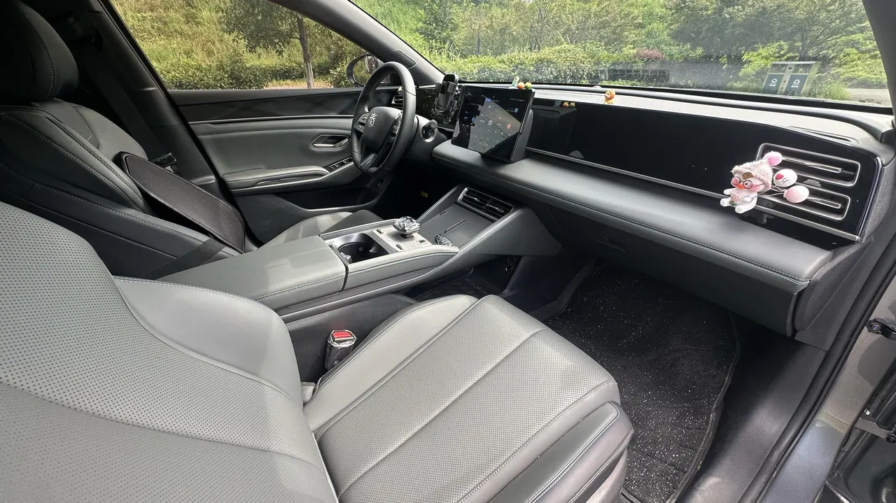 BYD 2024 Qin L DM-i 1.5 stepless 80KM leading automatic gear 5