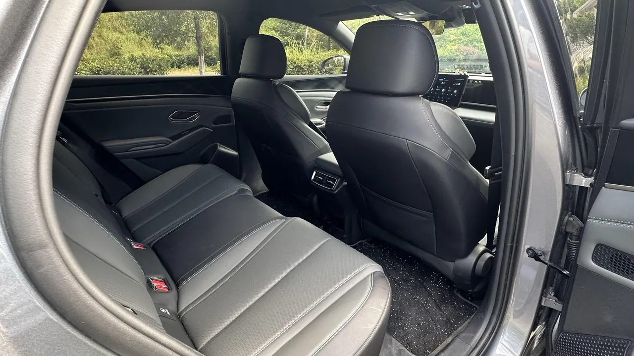 BYD 2024 Qin L DM-i 1.5 stepless 80KM leading automatic gear 6