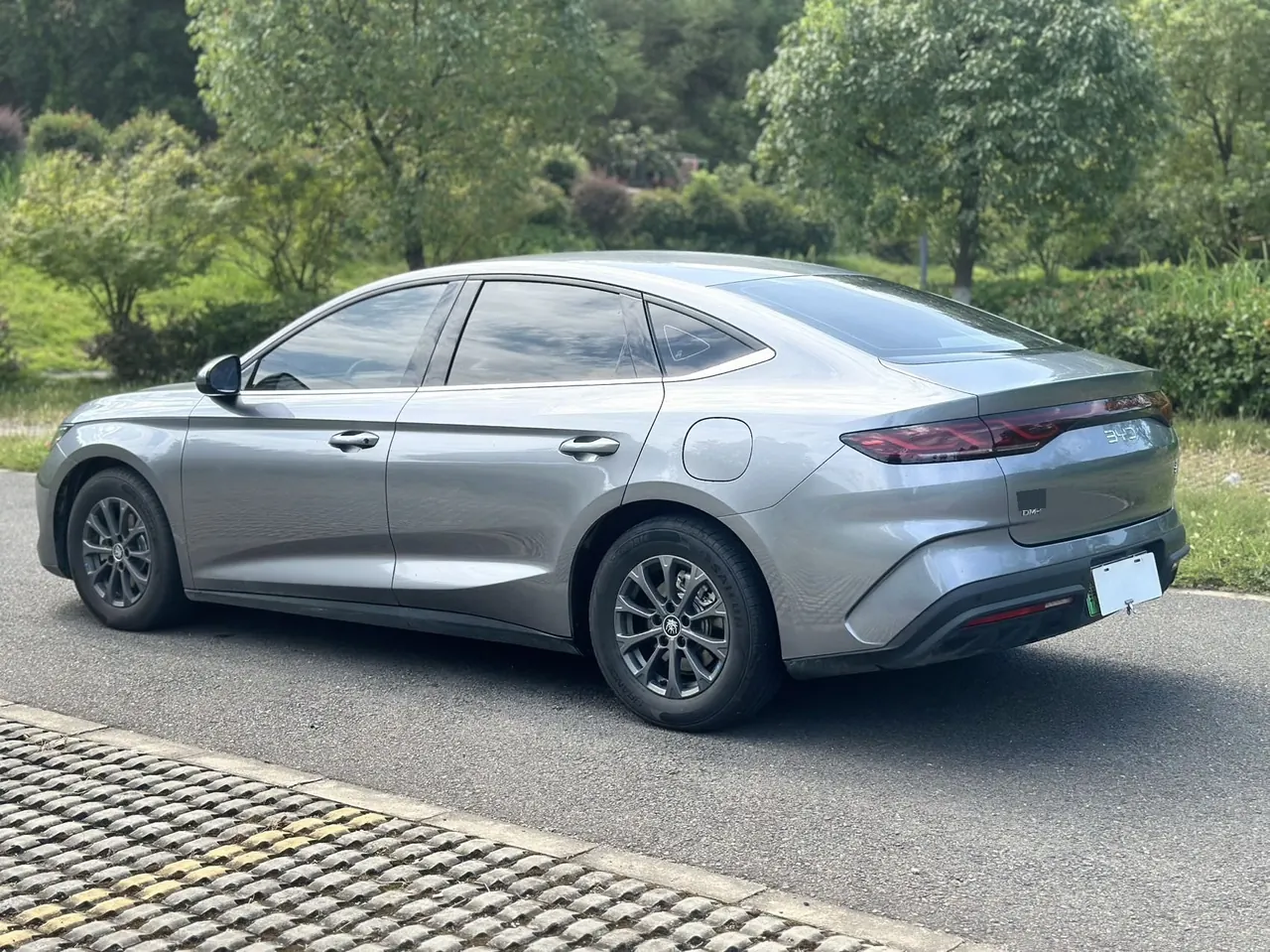 BYD 2024 Qin L DM-i 1.5 stepless 80KM leading automatic gear 7