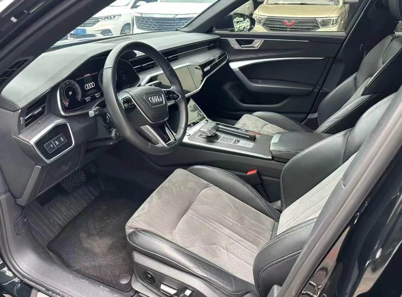 Audi 2024 A6L 2.0TFSI 40TFSI Deluxe Dynamic Automatic 4