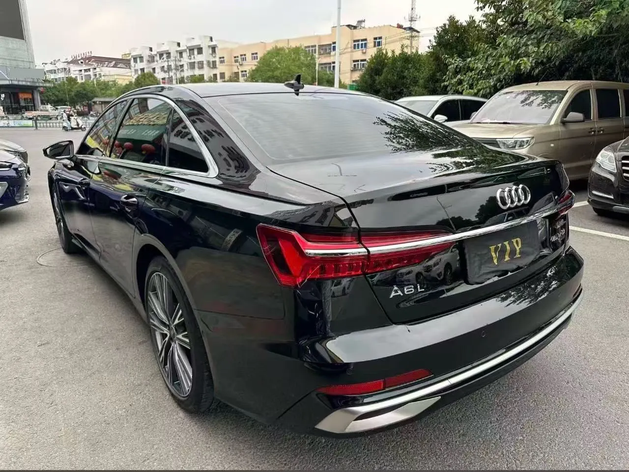 Audi 2024 A6L 2.0TFSI 40TFSI Deluxe Dynamic Automatic 5
