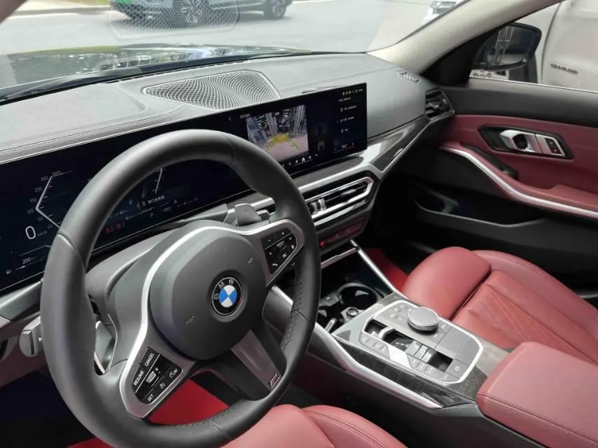 BMW 3 Series 2023 325i 2.0T M Sports Suit Automatic Gear 2