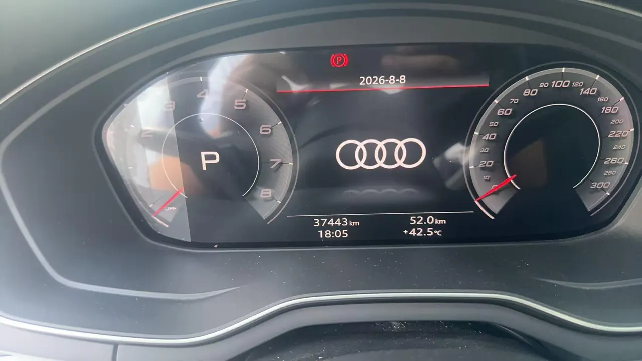 Audi 2022 A4L 2.0TFSI 40TFSI Fashion Dynamic Automatic 8