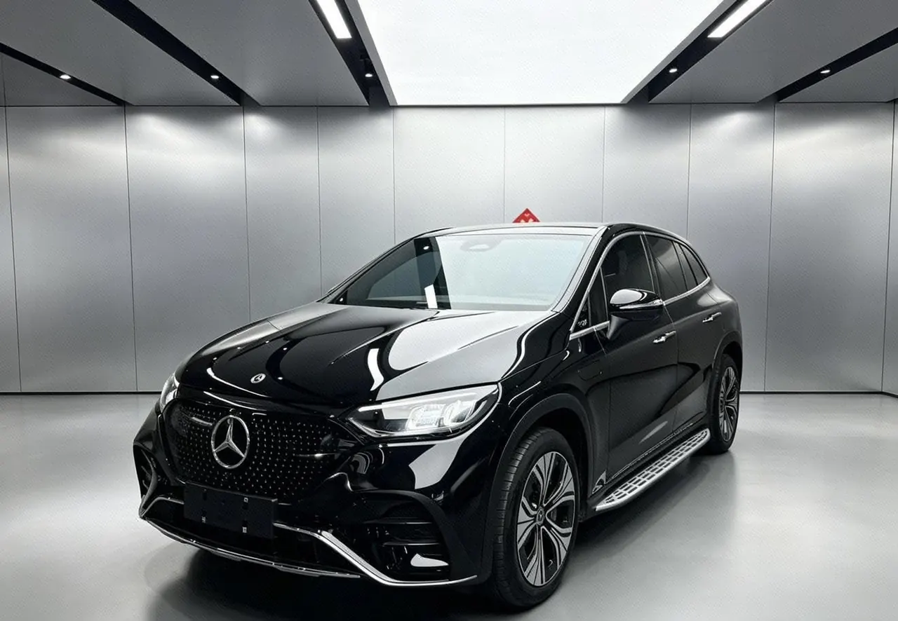 Open image lightbox: Mercedes Benz 2024 EQE SUV 500 4MATIC EQE SUV 500 4MATIC Pioneer Edition Automatic