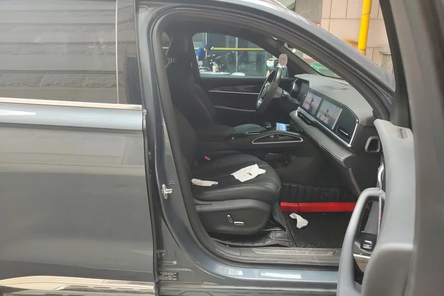 Geely 2024 XingyueL (Monjaro) 2.0TD EVO Two-Drive Long Wind Edition Automatic Gear 5