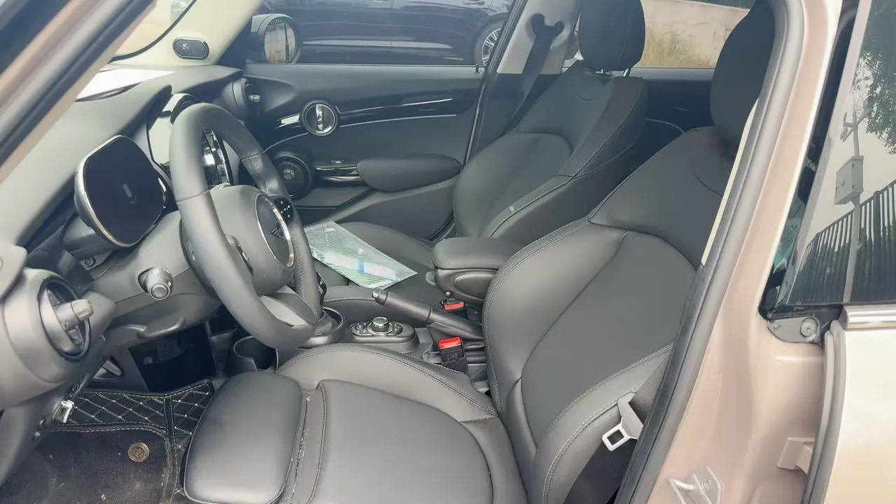MINI Mini 5-Door (Imported) 2023 Mini Cooper 1.5T Artist (Modified) Automatic Gear 2