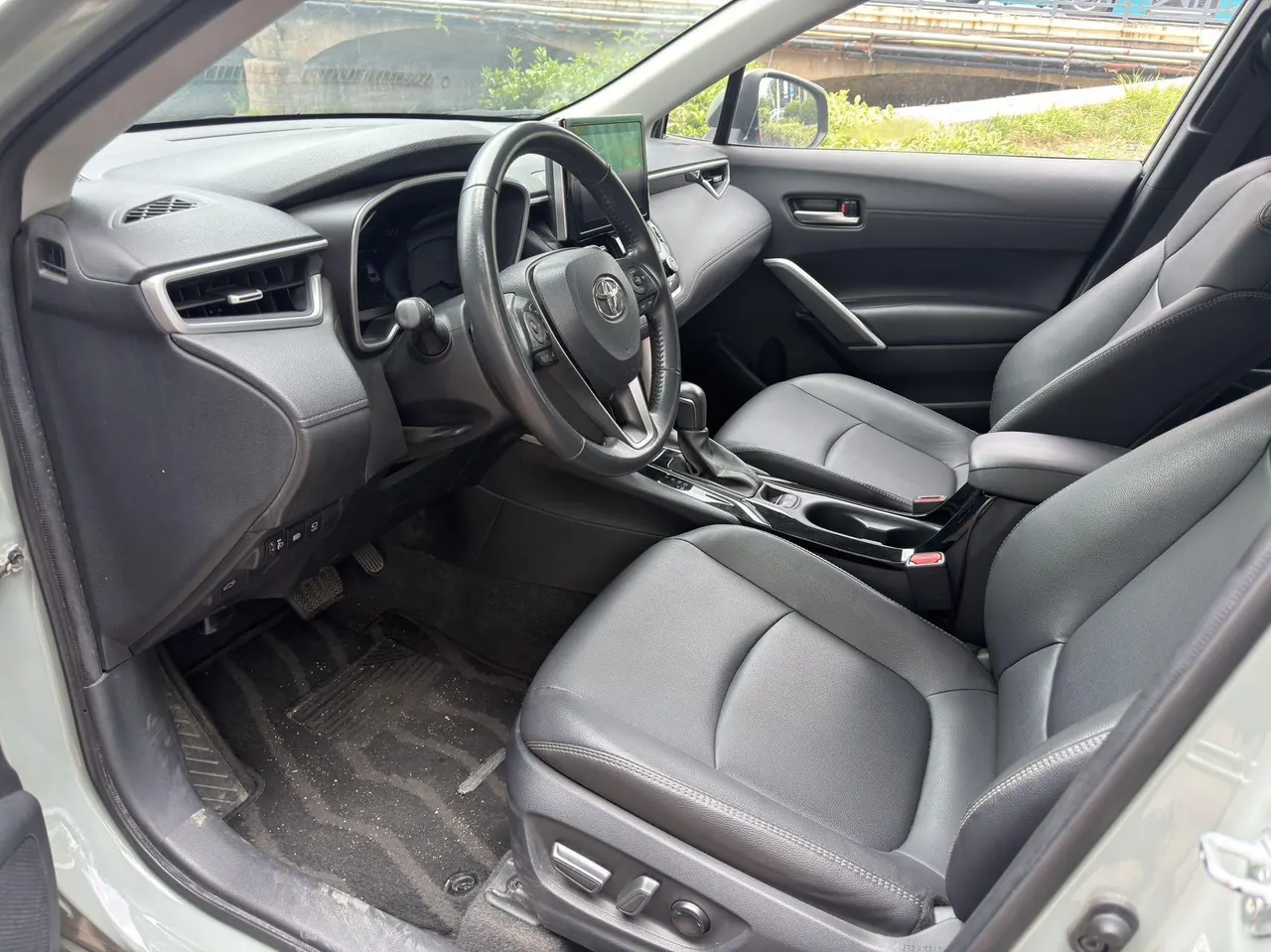 Toyota 2022 Corolla Sharp 2.0 Stepless Ultimate Automatic Gear 2