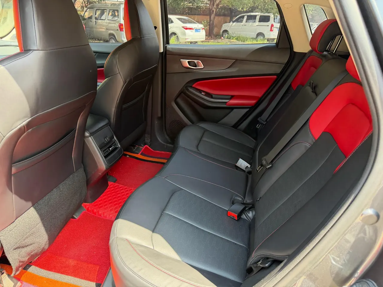 ChangAn 2022 CS55 PLUS 1.5T Honorable Automatic Gear 4