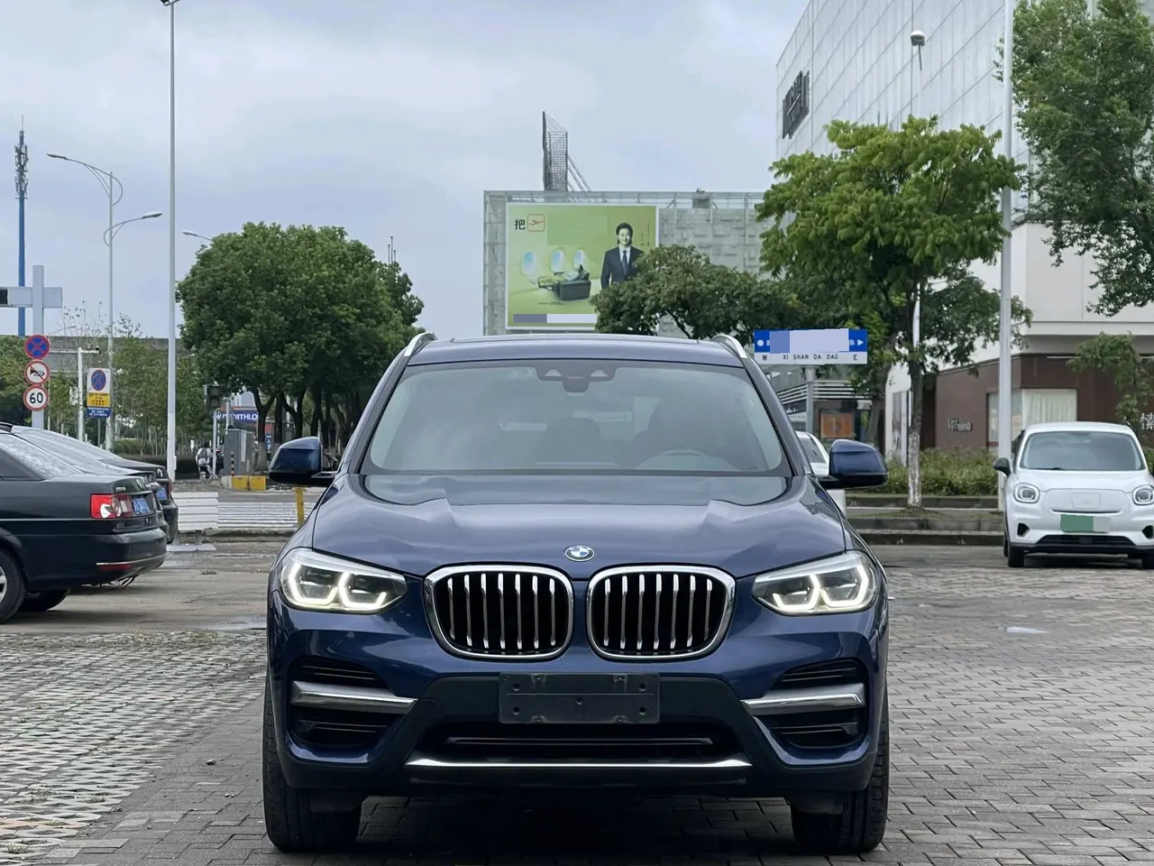 BMW 2020 X3 xDrive28i 2.0T luxury set automatic gear 2