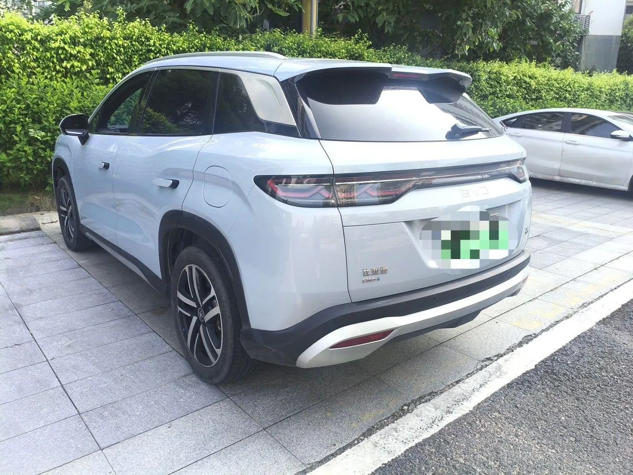 BYD 2024 Song L DM-i 1.5 Stepless 112km Exceed Automatic Transmission 2