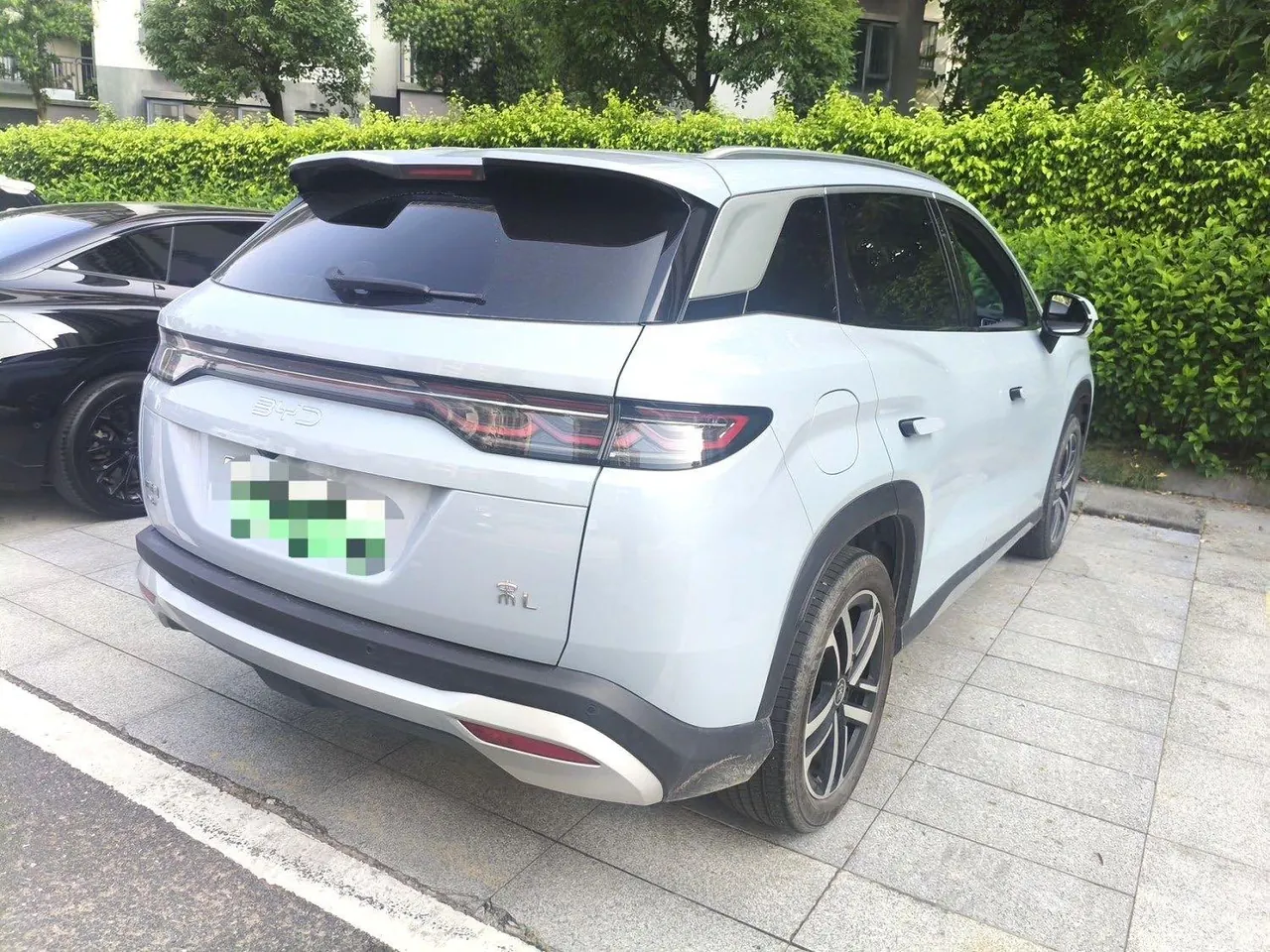 BYD 2024 Song L DM-i 1.5 Stepless 112km Exceed Automatic Transmission 3