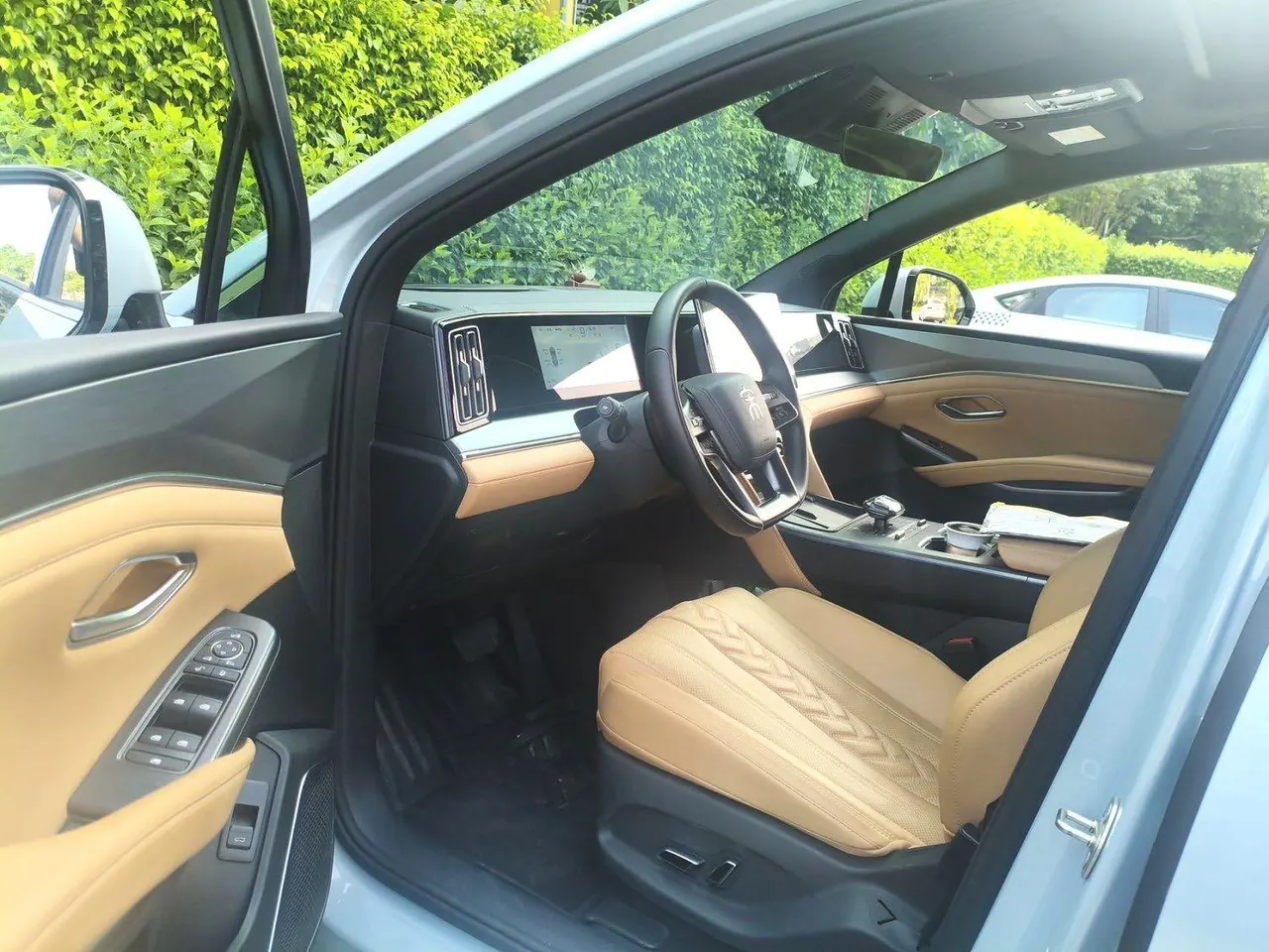 BYD 2024 Song L DM-i 1.5 Stepless 112km Exceed Automatic Transmission 6