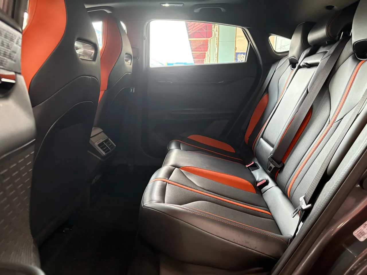 ChangAn 2024 UNI-V 1.5T Distinguished Sports Automatic 5