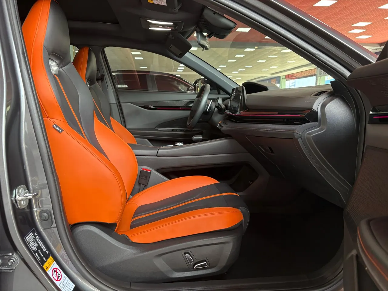 ChangAn 2024 UNI-V 1.5T Distinguished Sports Automatic 6
