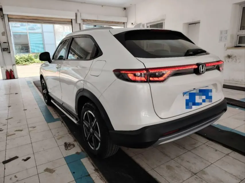 Honda 2023 Binzhi 1.5 Stepless Pioneer Edition Automatic Transmission 4