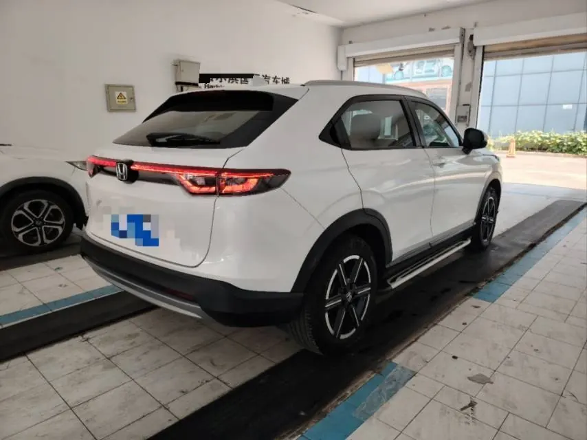 Honda 2023 Binzhi 1.5 Stepless Pioneer Edition Automatic Transmission 6