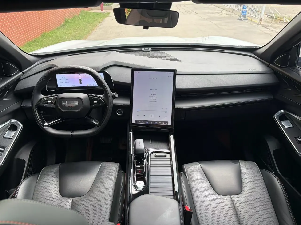 Geely 2023 Boyue COOL 1.5TD COOL Intelligent Automatic Transmission 6
