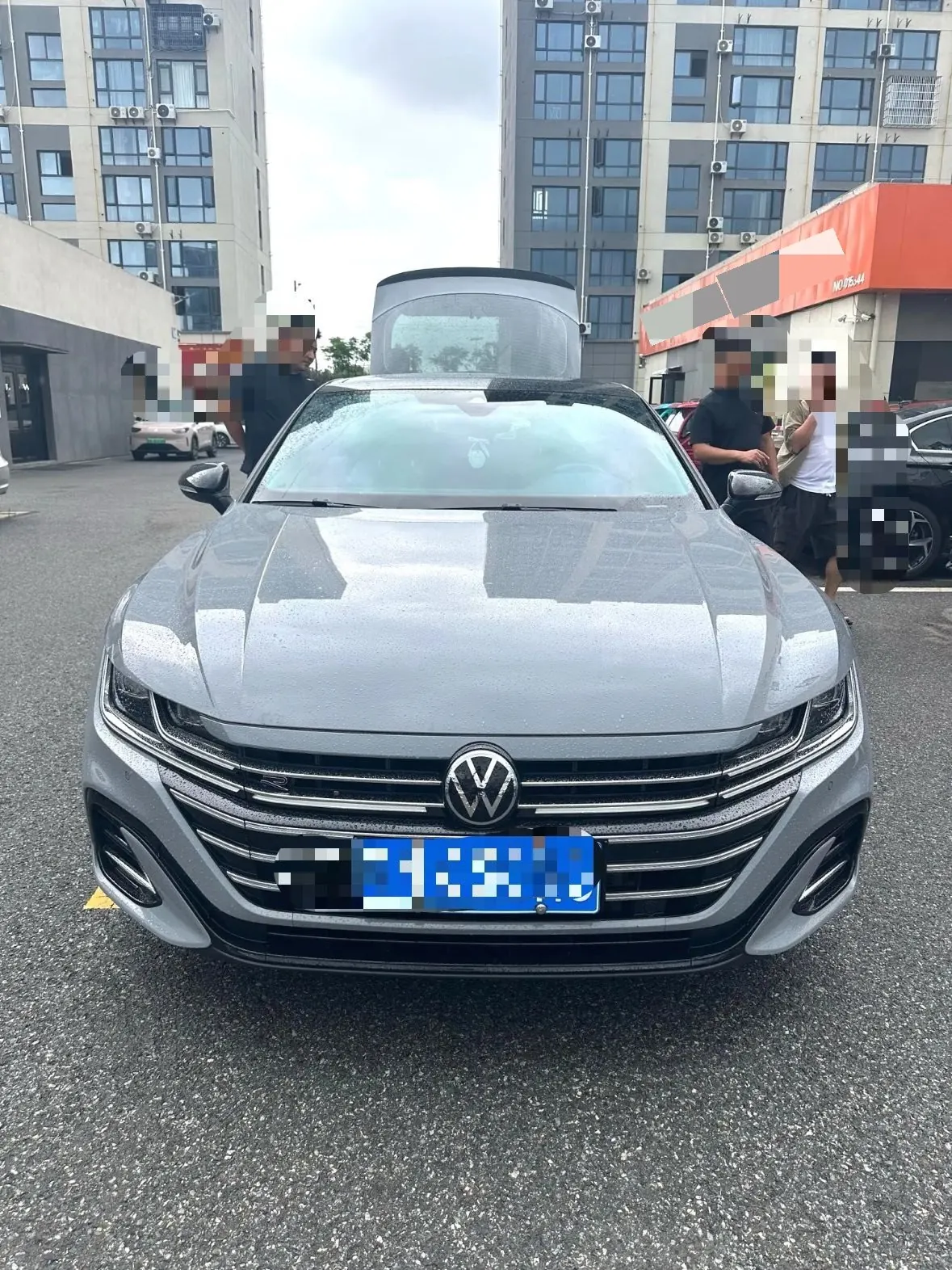 Volkswagen 2023 CC 2.0TSI 380TSI eye-catching automatic gear 2