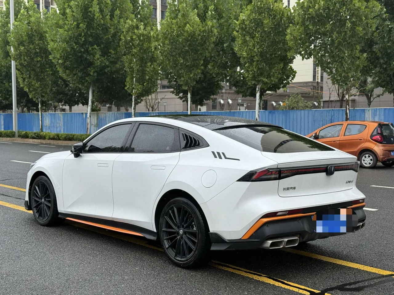 ChangAn 2024 UNI-V 1.5T Distinguished Sports Automatic 7