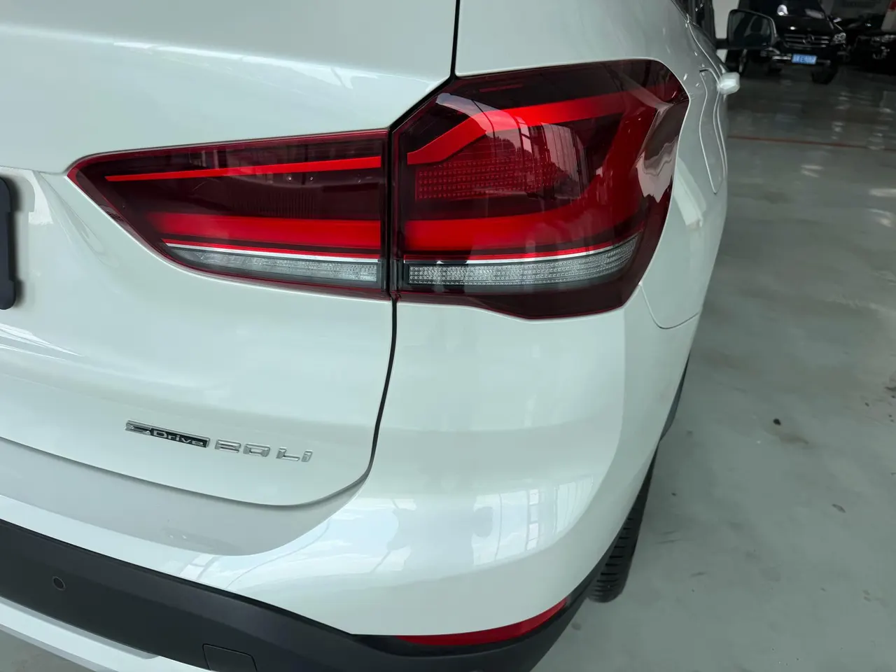 BMW 2022 X1 sDrive20Li 1.5T exclusive automatic gear 10