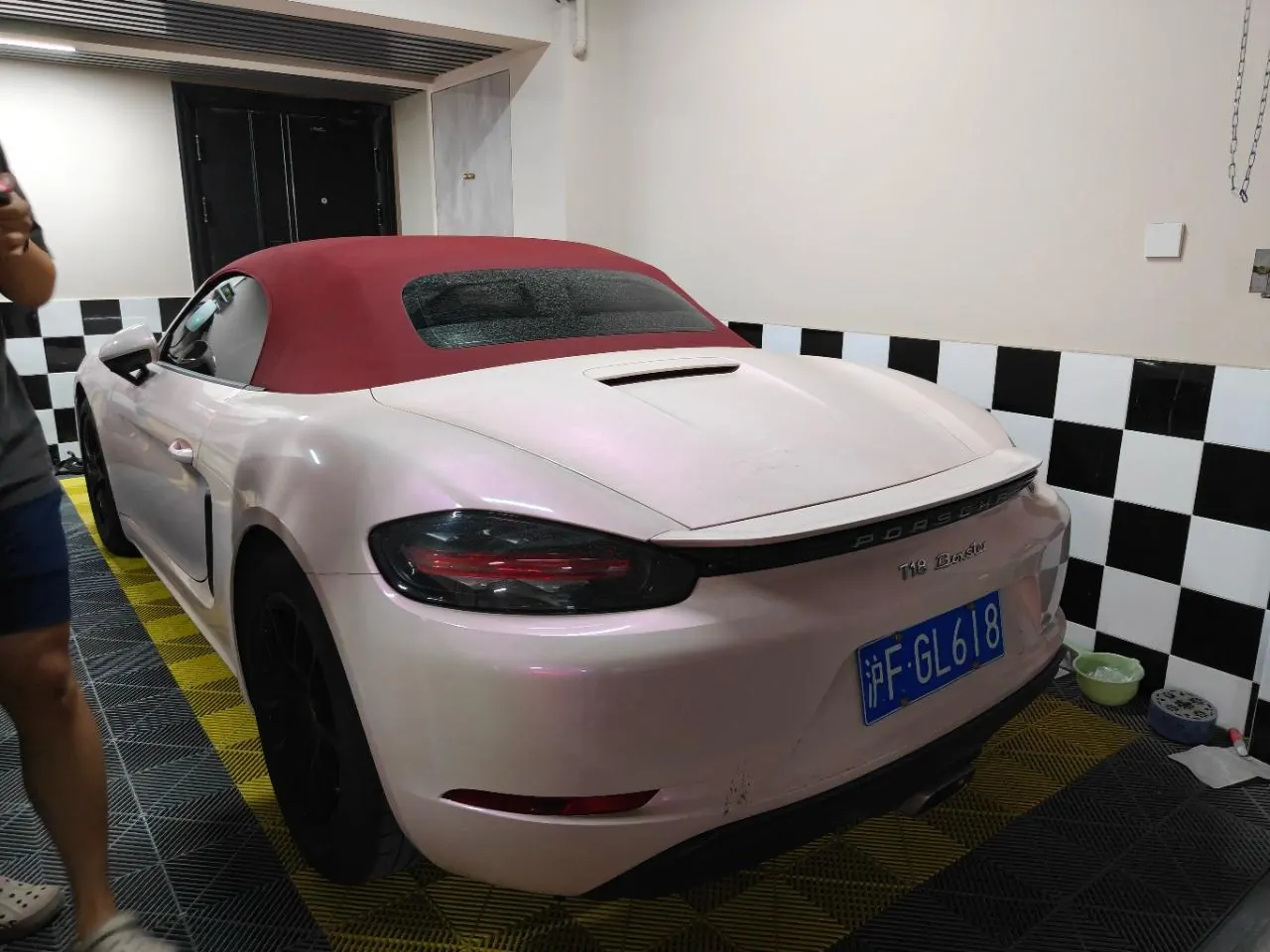 Porsche 718 (Imported) 2020 718 Boxer 2.0T Automatic 6