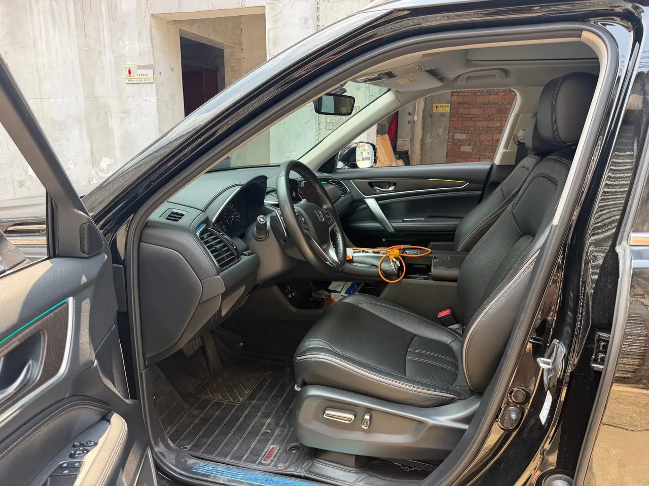 Honda 2020 Crown Road 2.0T 370TURBO Two-Drive Deluxe Automatic Gear 3