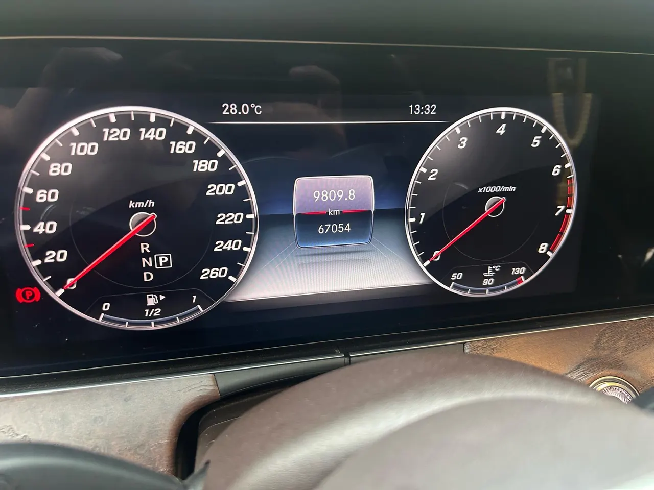 Mercedes Benz E Class 2020 E 300 L 2.0T Luxury Automatic Gear 6