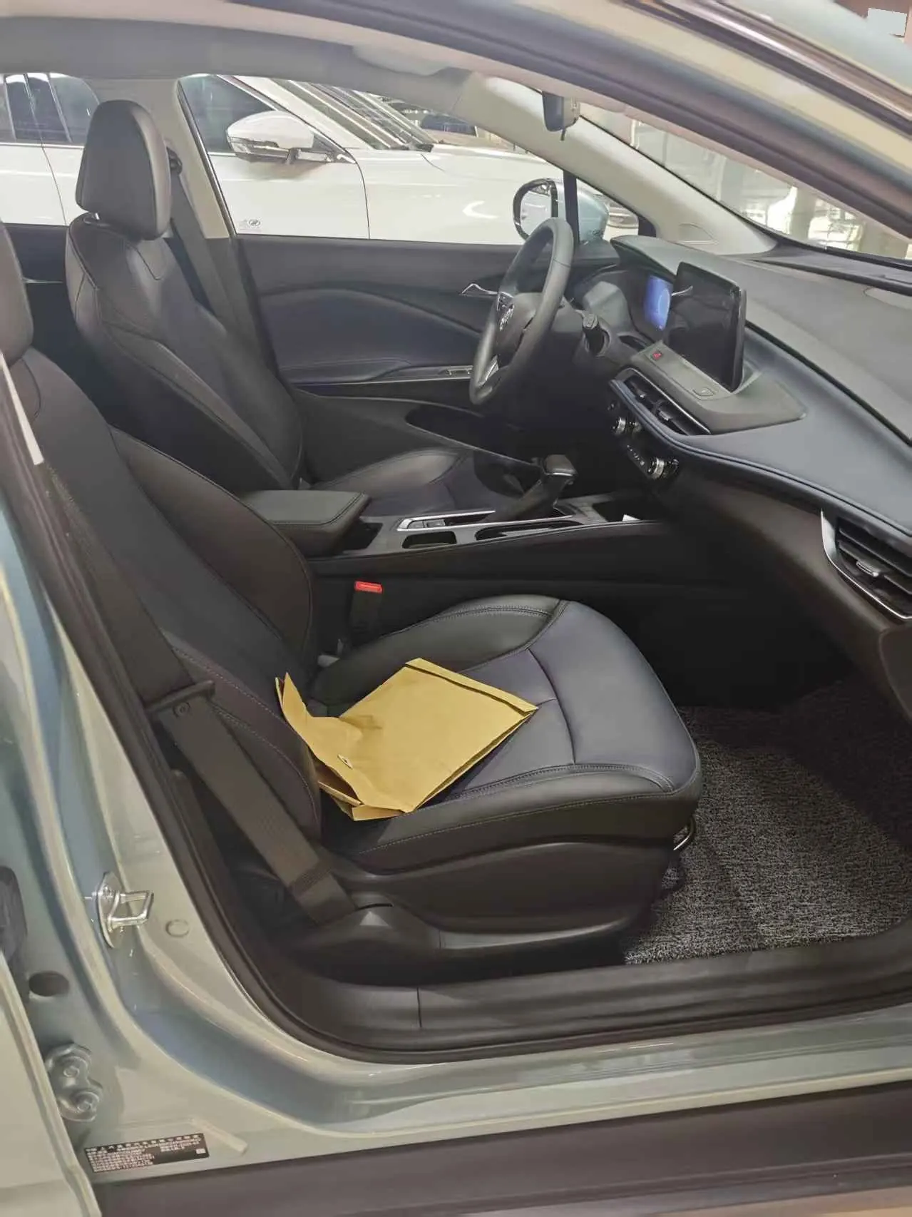 Buick 2024 Micro Blue 6(VELITE 6) 450km Comfortable PLUS Automatic Gear 5