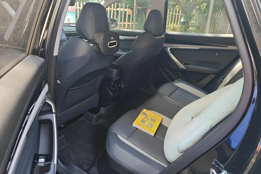 Geely 2024 Boyue L 1.5TD Premium Edition Automatic Gear 4