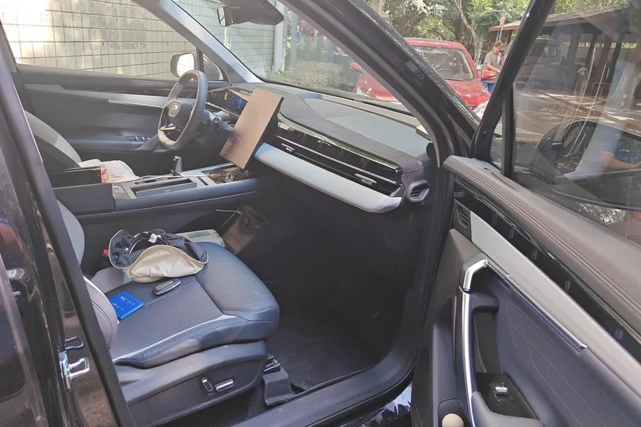 Geely 2024 Boyue L 1.5TD Premium Edition Automatic Gear 8