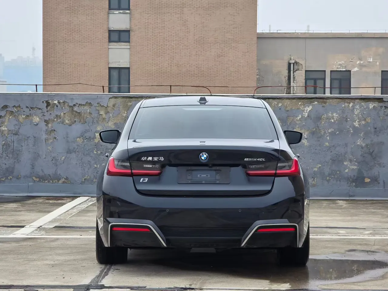 BMW 2024 i3 eDrive 40 L obsidian night suit automatic gear 8
