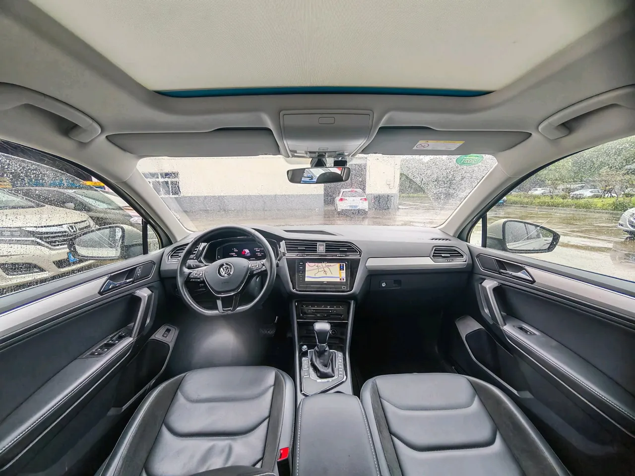 Volkswagen Tiguan L New Energy 2020 Tiguan L PHEV 1.4T 430 Premium Edition Automatic Gear 5