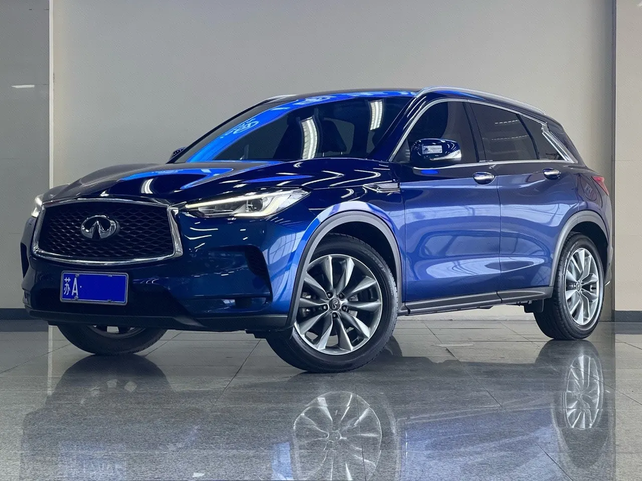 打开图片灯箱:Infiniti 2020 QX50 2.0T Stepless Four-wheel Drive Elite Edition Automatic Gear