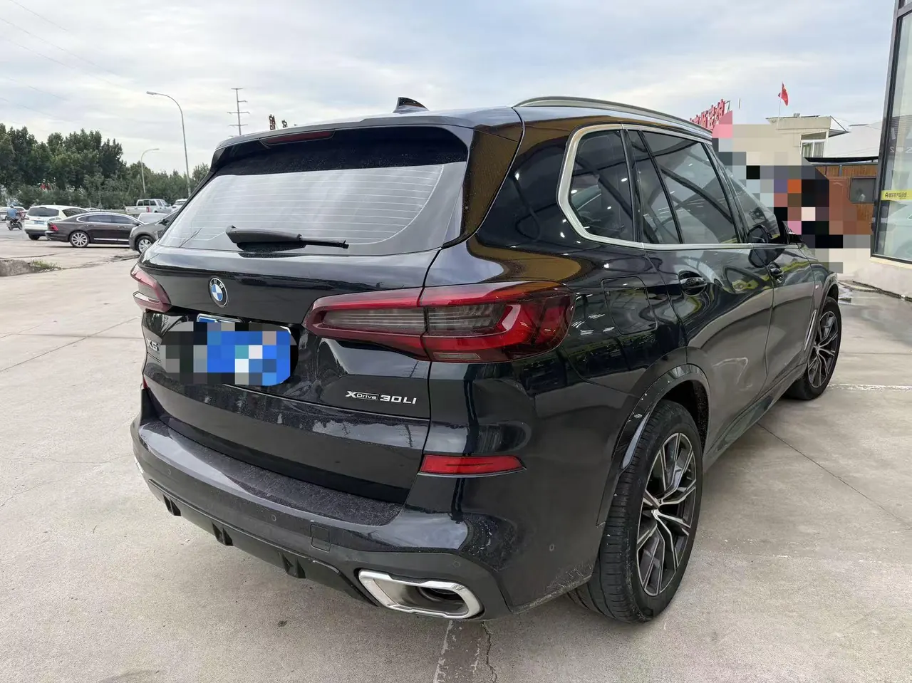 BMW 2022 X5 xDrive30Li 2.0T M sports suit (changed) automatic gear 4