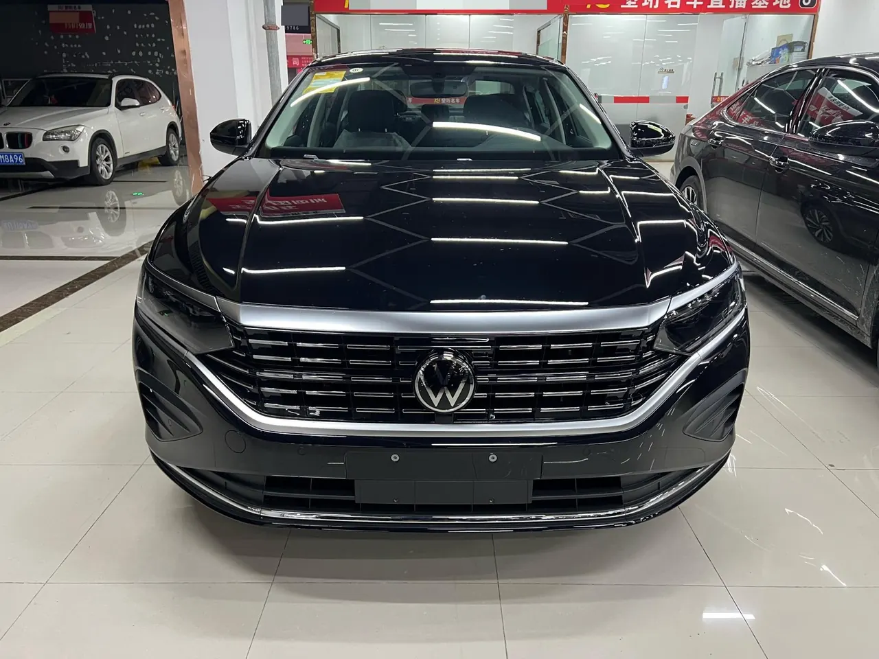 Volkswagen 2026 Passat 2.0TSI 380TSI Subut Longteng Edition Automatic Gear 2