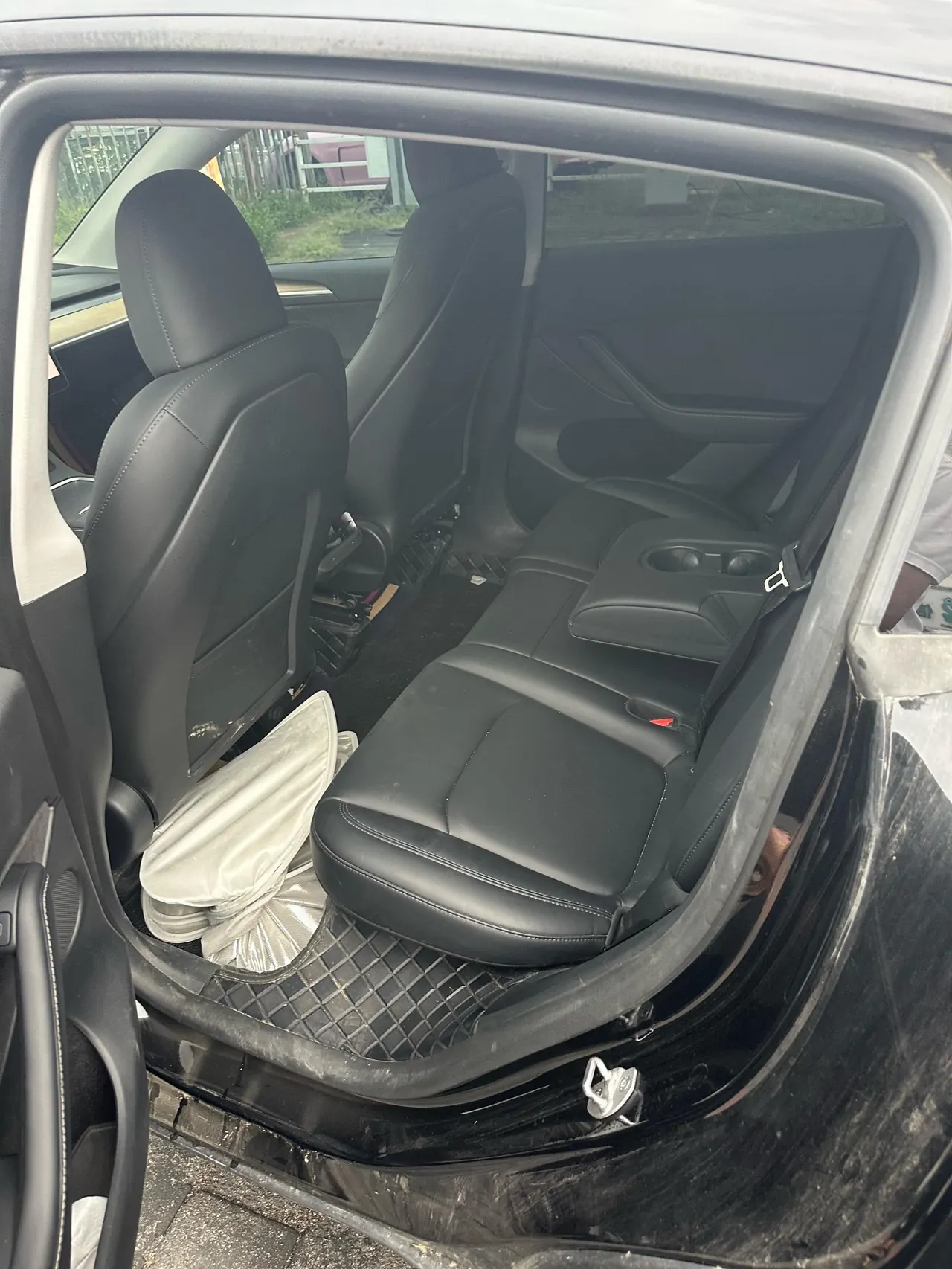 Tesla 2022 Model Y rear-wheel drive version (facelift) automatic gear 3
