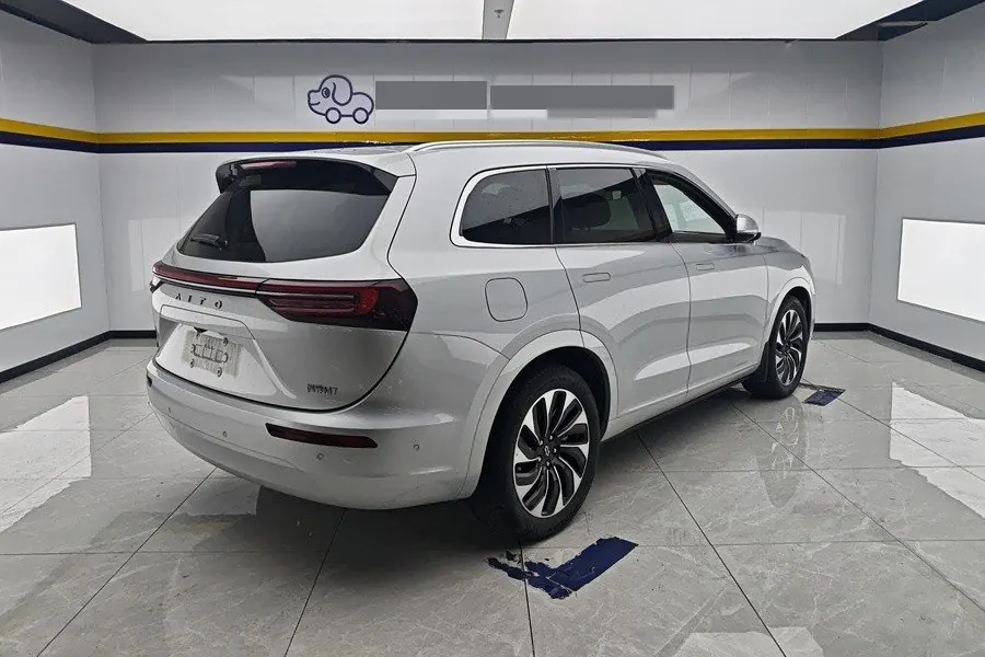 AITO 2024 AITO M 350.00g Drive Plus Edition 5-seat Automatic Gear 3