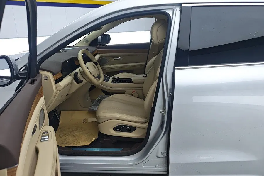 AITO 2024 AITO M 350.00g Drive Plus Edition 5-seat Automatic Gear 4