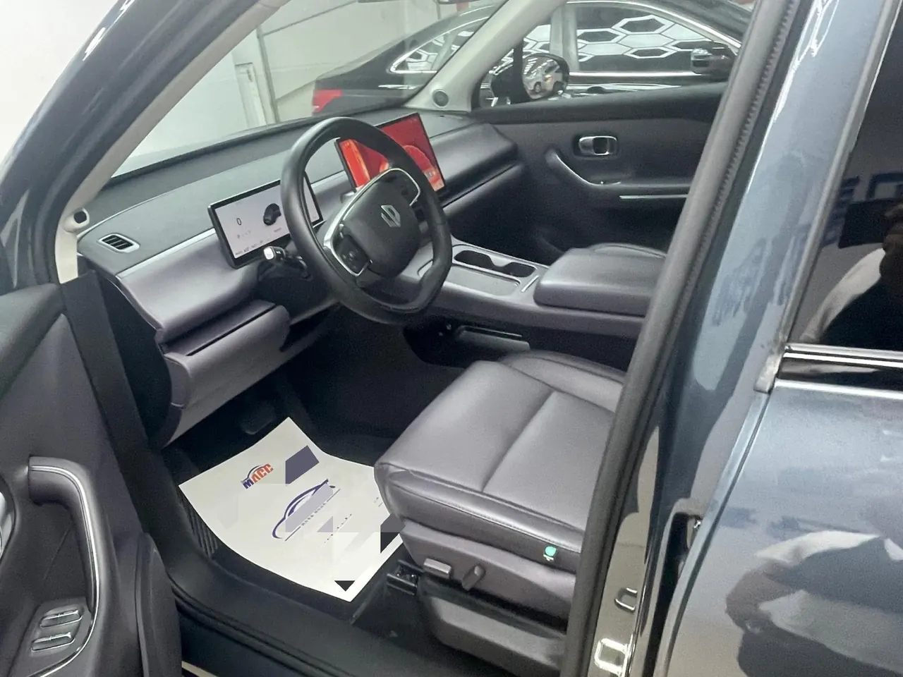 Leapmotor 2024 C 10 210 Smart Driving Edition Automatic Gear 3