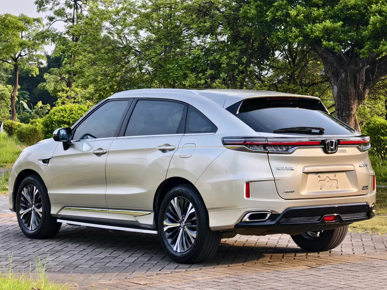 Honda 2020 UR-V 2.0T 370TURBO 4-wheel drive exclusive automatic gear 7