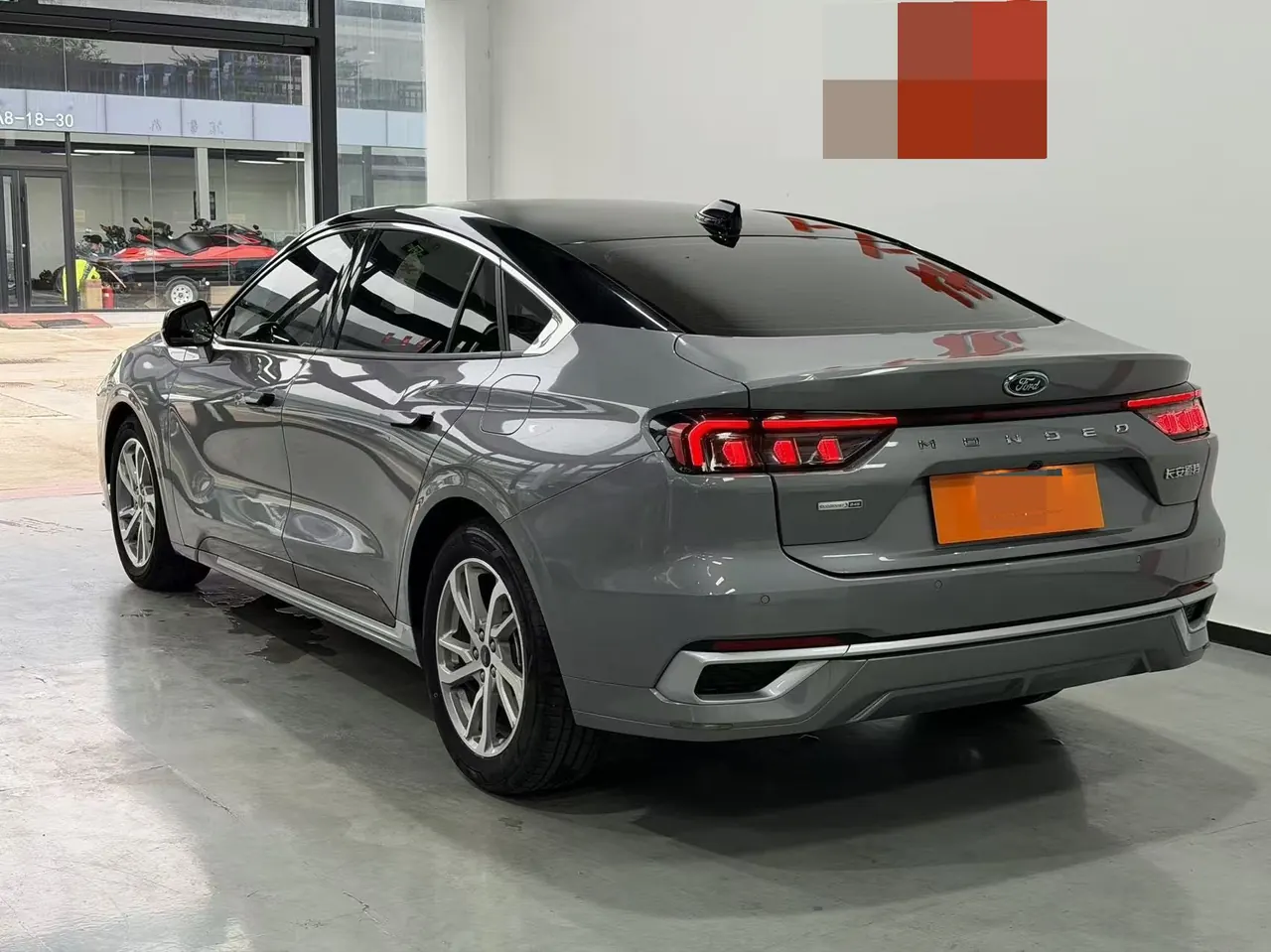 Ford 2022 Mondeo 2.0T EcoBoost 245 luxury automatic gear 6