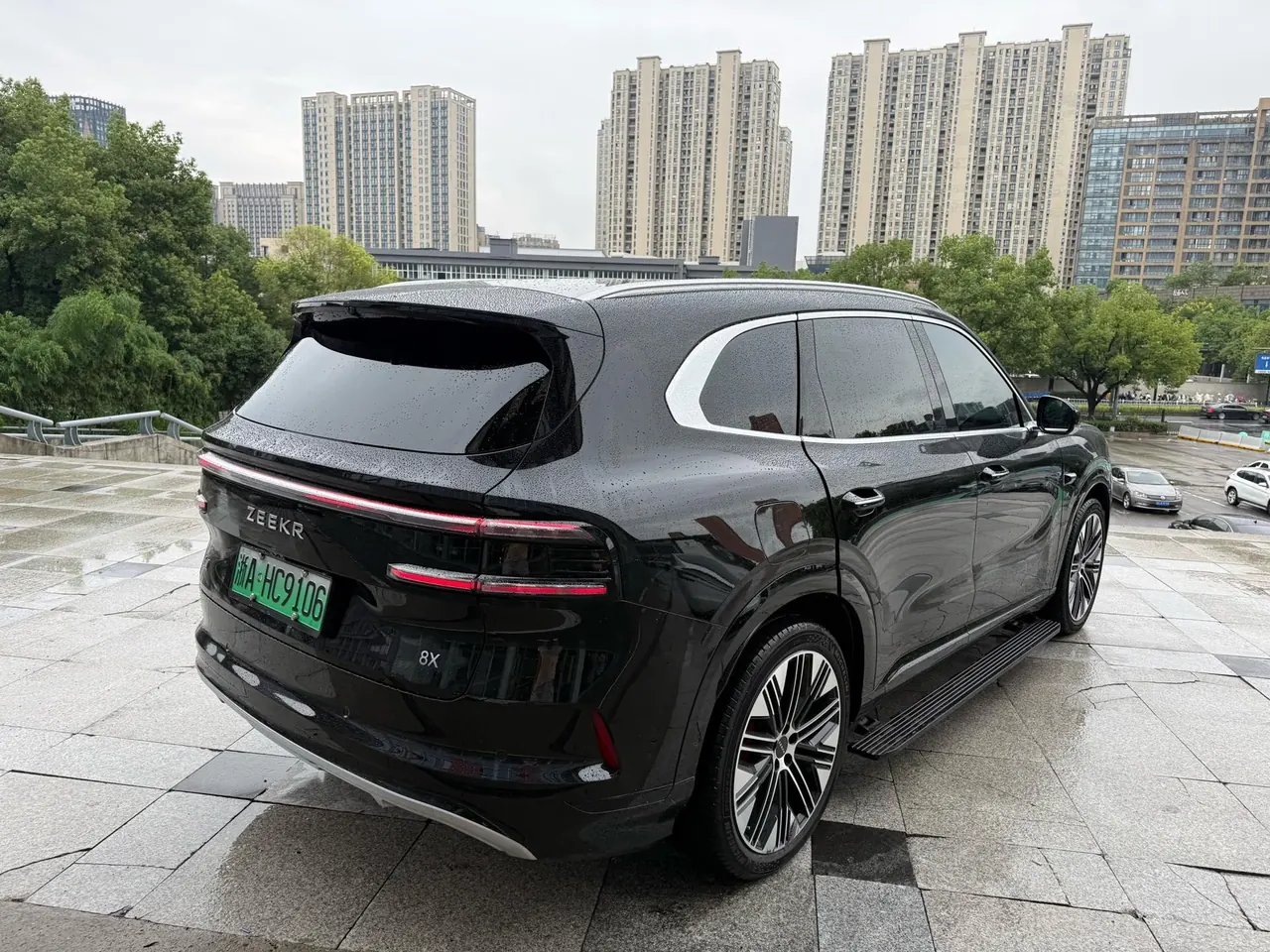 Zeekr 2026 Zeekr 8X 2.0T Ultra Edition 70kWh Automatic 5