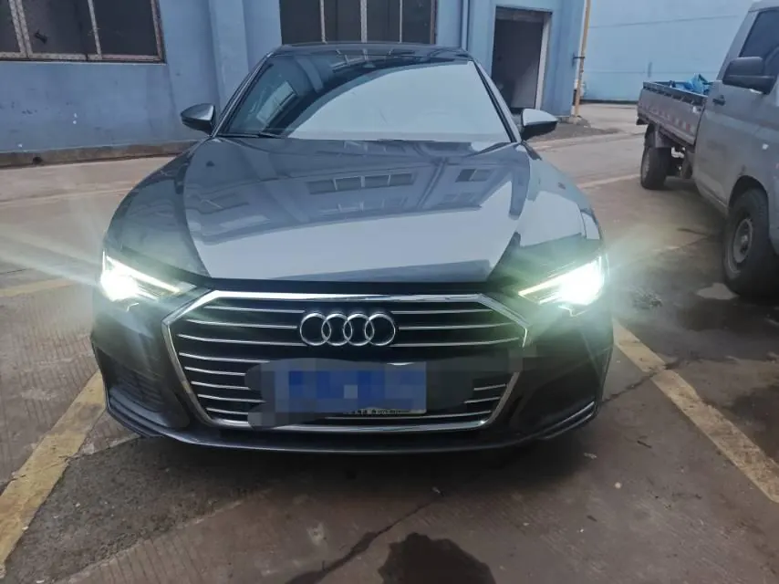 Audi 2021 A6L 2.0TFSI 40TFSI Deluxe Dynamic Automatic 2