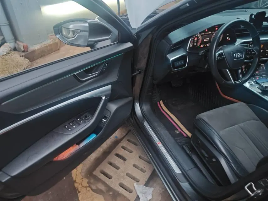 Audi 2021 A6L 2.0TFSI 40TFSI Deluxe Dynamic Automatic 7
