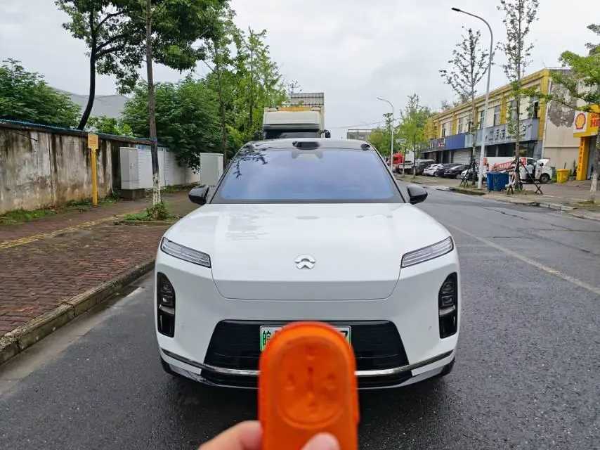 NIO 2026 ES8 6-seat executive deluxe automatic gear 2
