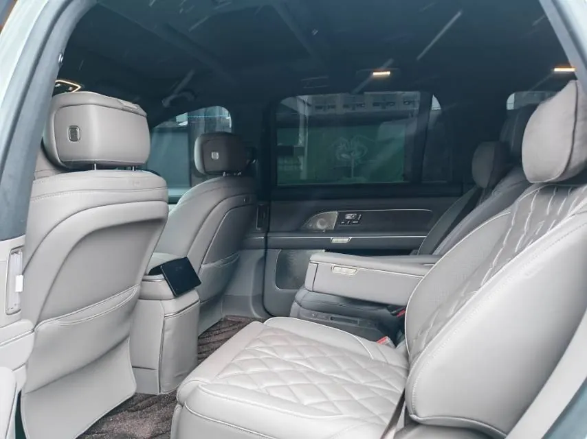 NIO 2026 ES8 6-seat executive deluxe automatic gear 5