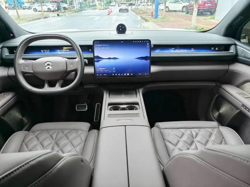 NIO 2026 ES8 6-seat executive deluxe automatic gear 6