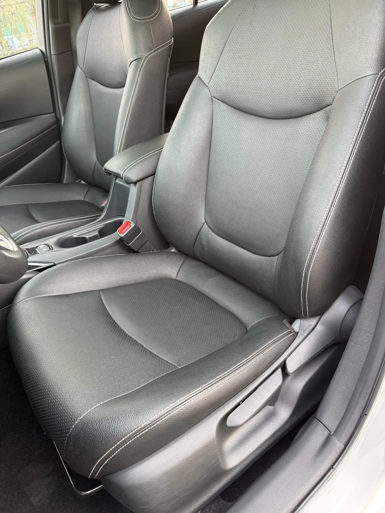 Toyota 2021 corolla 1.2T stepless elite PLUS version of automatic gear 10